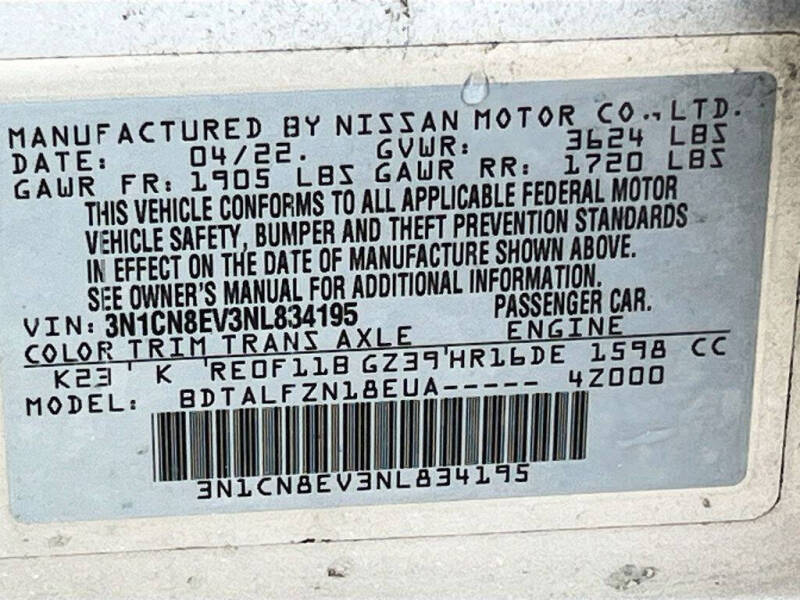 2022 Nissan Versa SV