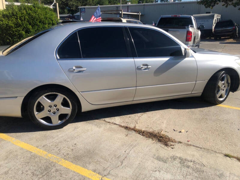 2005 Lexus LS 430