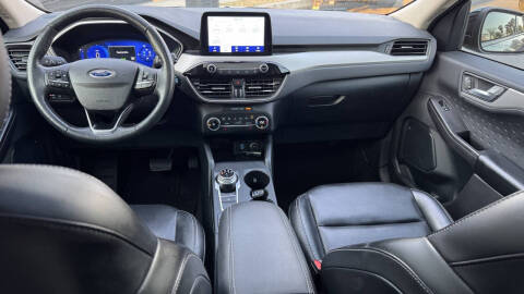 2020 Ford Escape Hybrid SE Sport