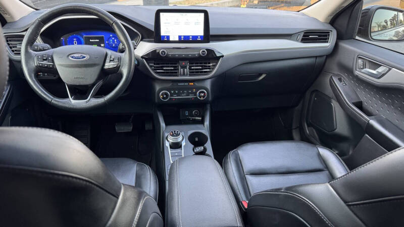 2020 Ford Escape Hybrid SE Sport