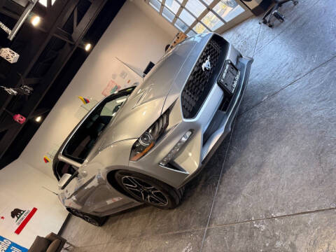 2020 Ford Mustang EcoBoost Premium