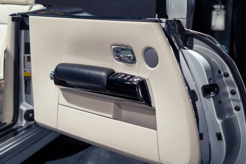 2014 Rolls-Royce Phantom Drophead Coupe