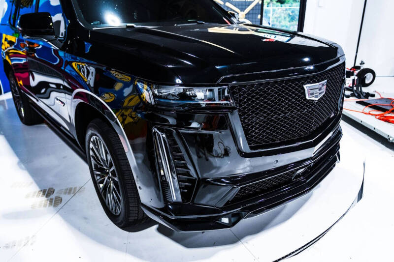 2024 Cadillac Escalade-V