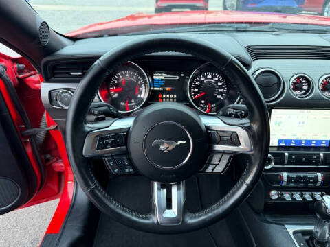 2022 Ford Mustang EcoBoost