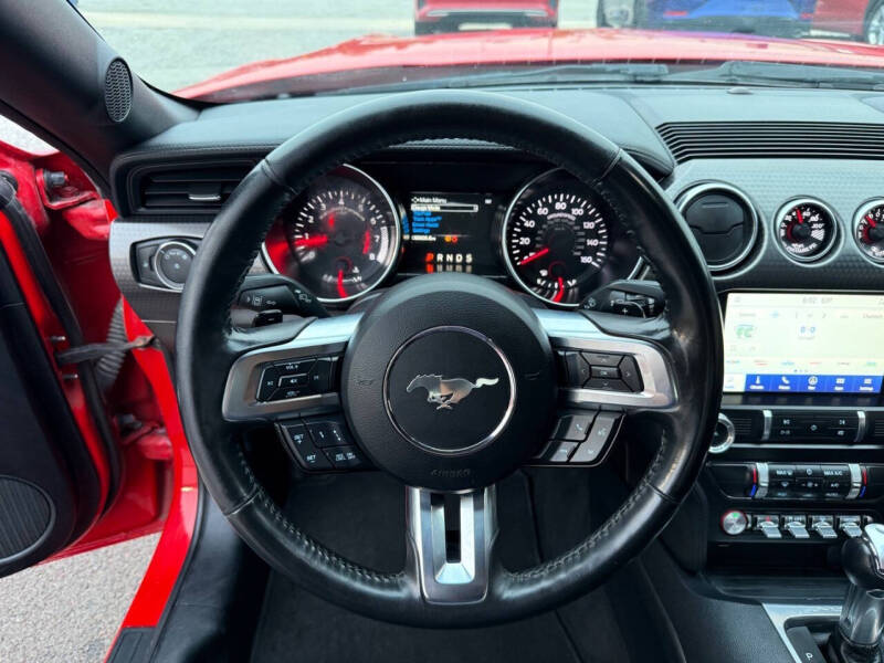 2022 Ford Mustang EcoBoost