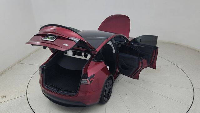2025 Tesla Model Y Performance