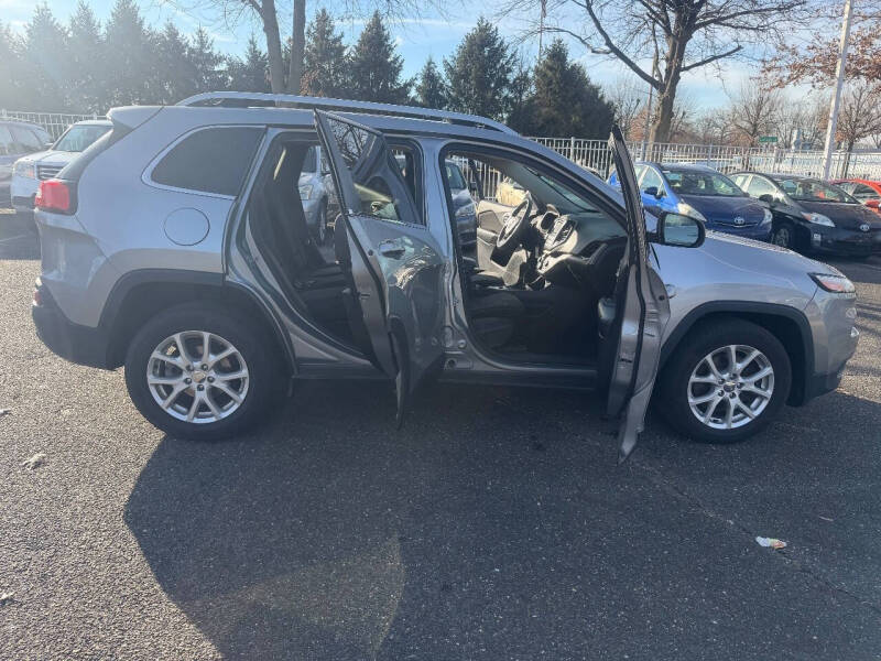 2016 Jeep Cherokee Latitude