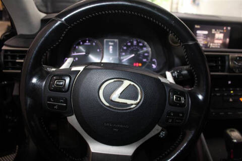 2017 Lexus IS 200t