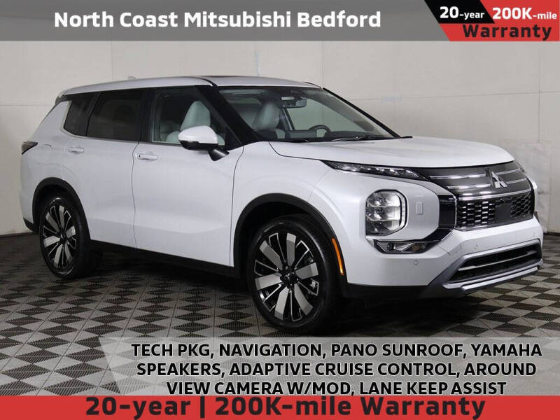 2025 Mitsubishi Outlander SE