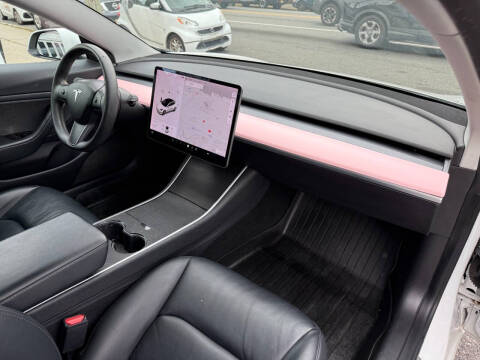 2020 Tesla Model 3 Long Range