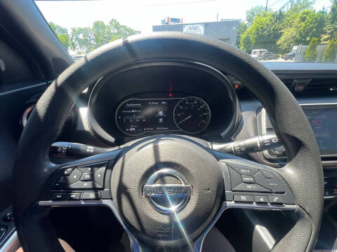 2020 Nissan Kicks SV