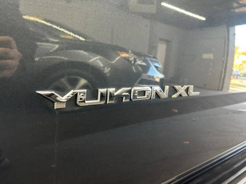 2019 GMC Yukon XL SLT