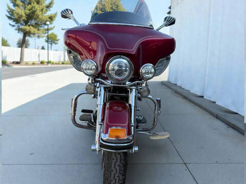2004 Harley-Davidson FLHTCI Electra Glide Classic