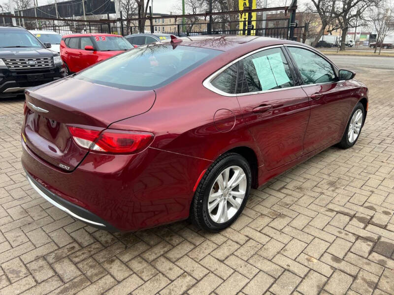 2017 Chrysler 200 Limited