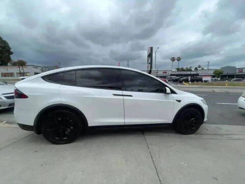2017 Tesla Model X 75D