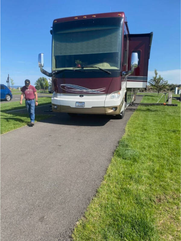2017 Tiffin Allegro Bus 40AP