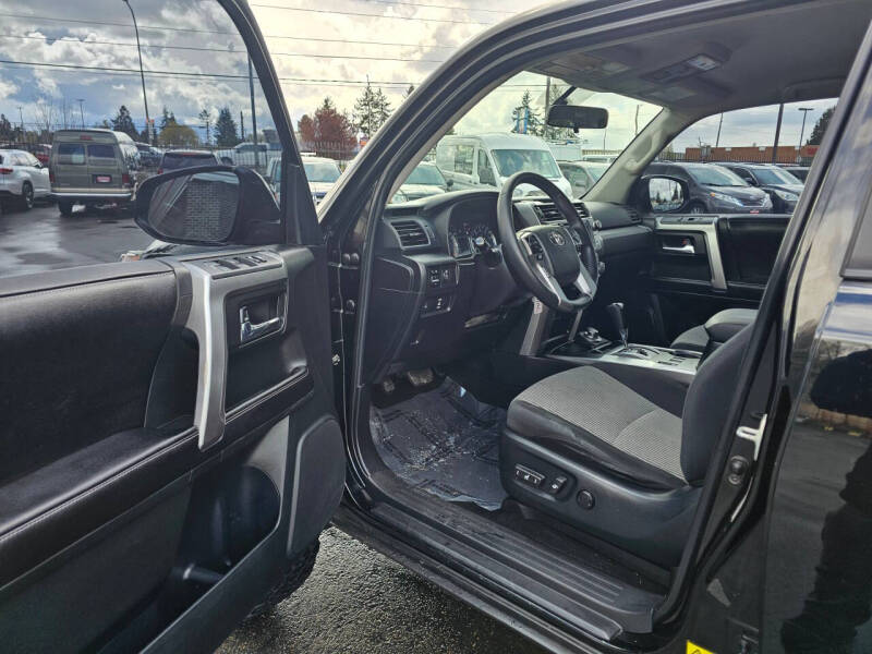 2016 Toyota 4Runner SR5