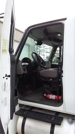 2017 International DuraStar 4300