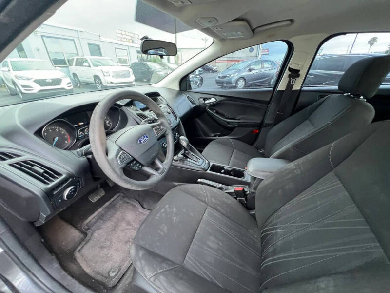 2017 Ford Focus SE