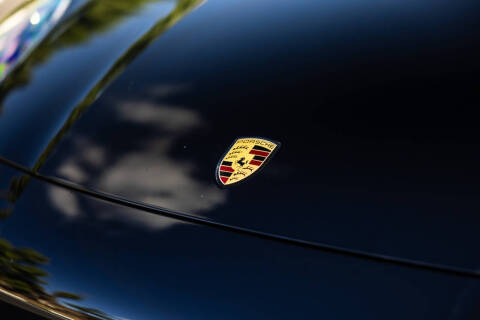 2022 Porsche Cayenne Turbo S E-Hybrid Coupe