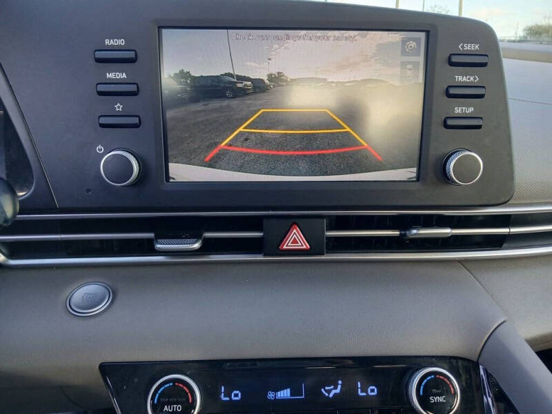 2021 Hyundai Elantra Hybrid Blue