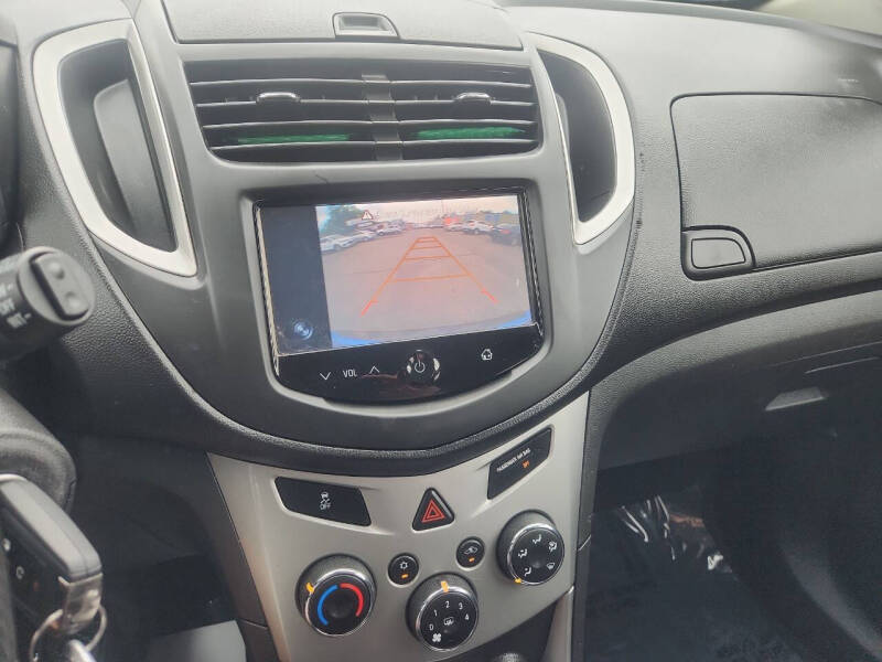 2016 Chevrolet Trax LT - Photo 14