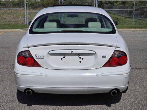 2003 Jaguar S-Type R
