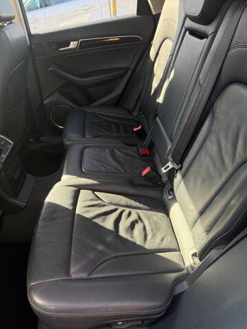 2016 Audi Q5 2.0T quattro Premium Plus