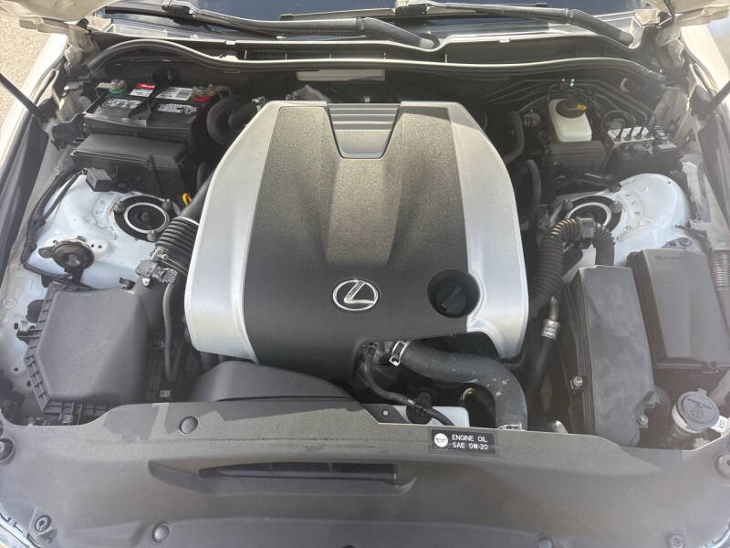 2017 Lexus IS 300
