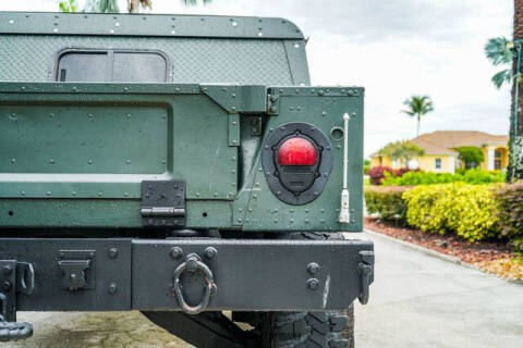 2001 AM General Hummer