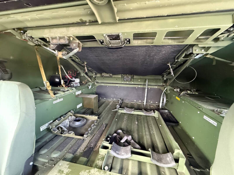 2003 AM General M1045A2