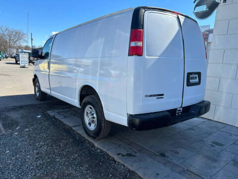 2015 Chevrolet Express 2500