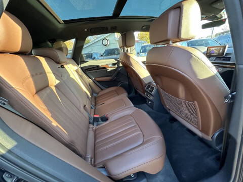 2018 Audi Q5 2.0T quattro Premium Plus