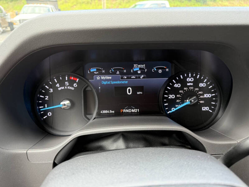 2022 Ford E-Series E-450 SD