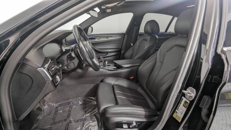 2020 BMW 5 Series 530i