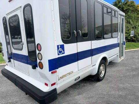 2014 Ford E-350