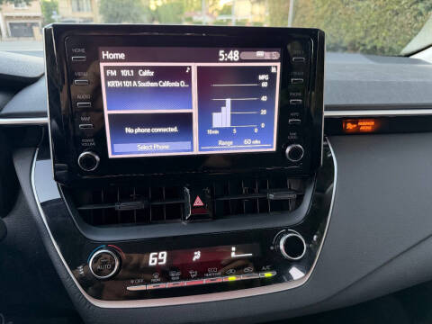 2020 Toyota Corolla LE