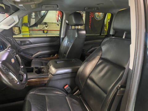 2017 Chevrolet Suburban LT