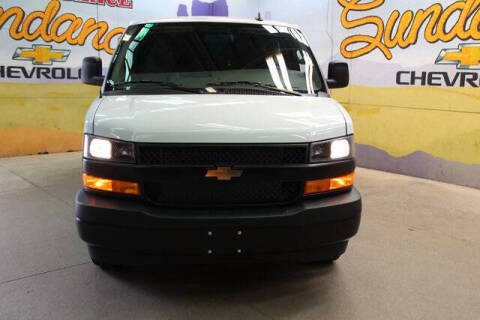 2025 Chevrolet Express 2500