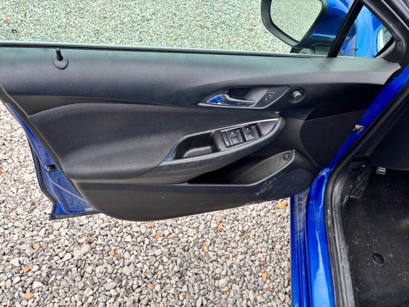 2017 Chevrolet Cruze LT Auto