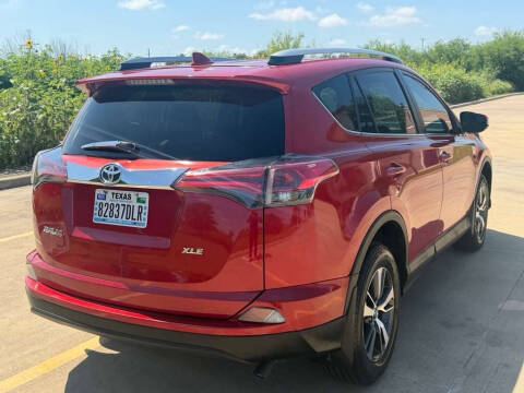 2016 Toyota RAV4 XLE