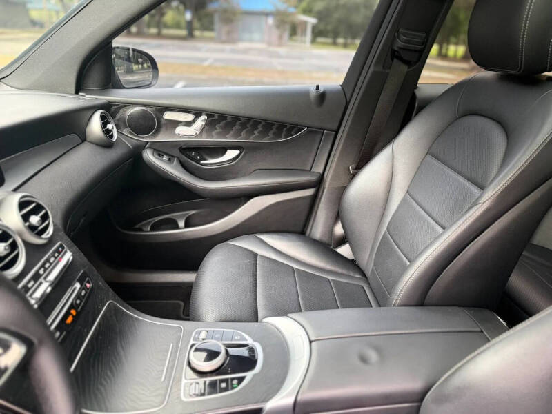 2018 Mercedes-Benz GLC GLC 300