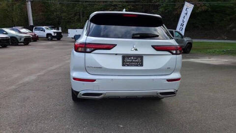 2022 Mitsubishi Outlander SE