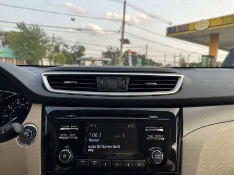 2015 Nissan Rogue SV