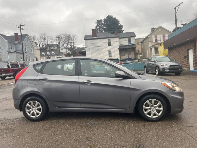 2013 Hyundai Accent GS