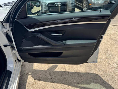2014 BMW 5 Series 528i