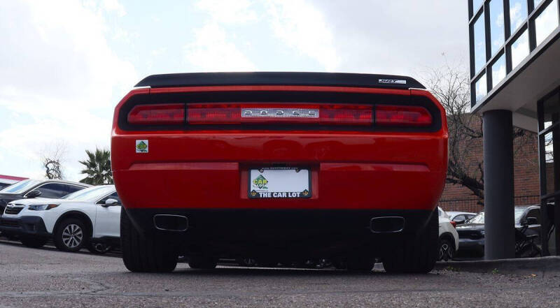 2008 Dodge Challenger SRT8