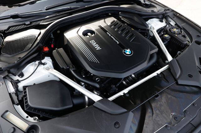 2019 BMW 5 Series 540i