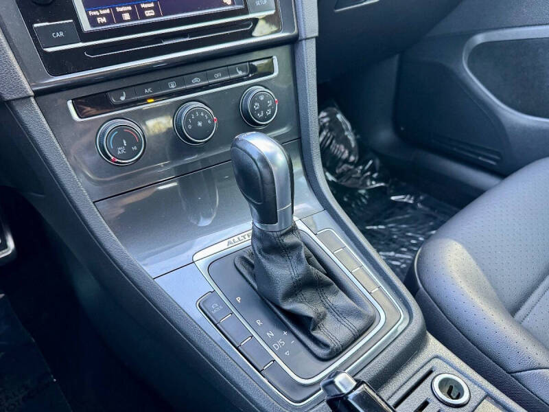2019 Volkswagen Golf Alltrack