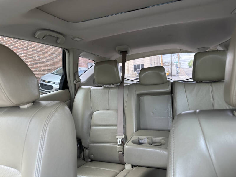 2012 Nissan Murano LE